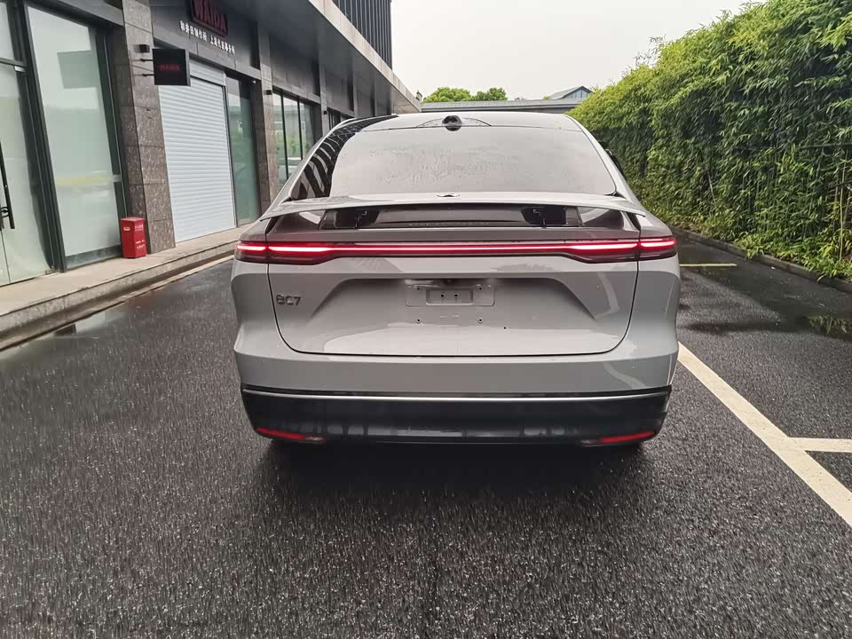 NIO EC7 NIO EC7