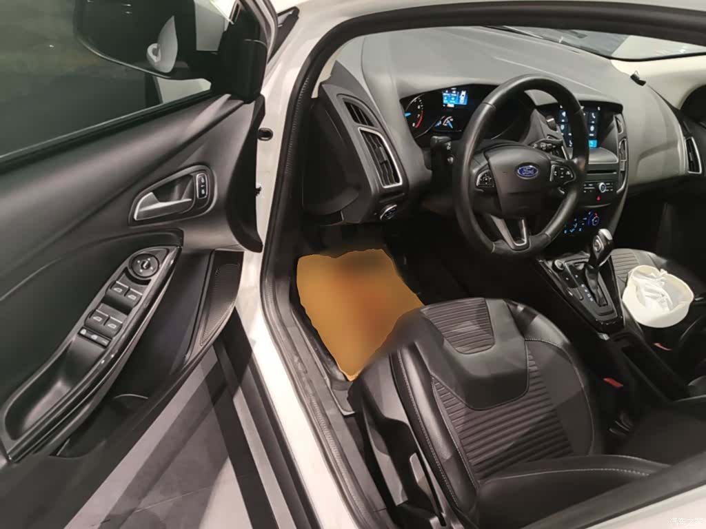 Ford Focus, 2016 16