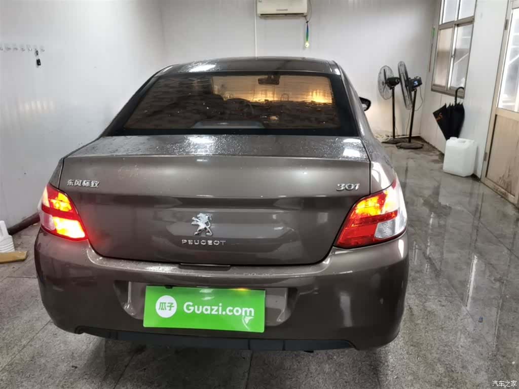 Peugeot 301, 2016 6