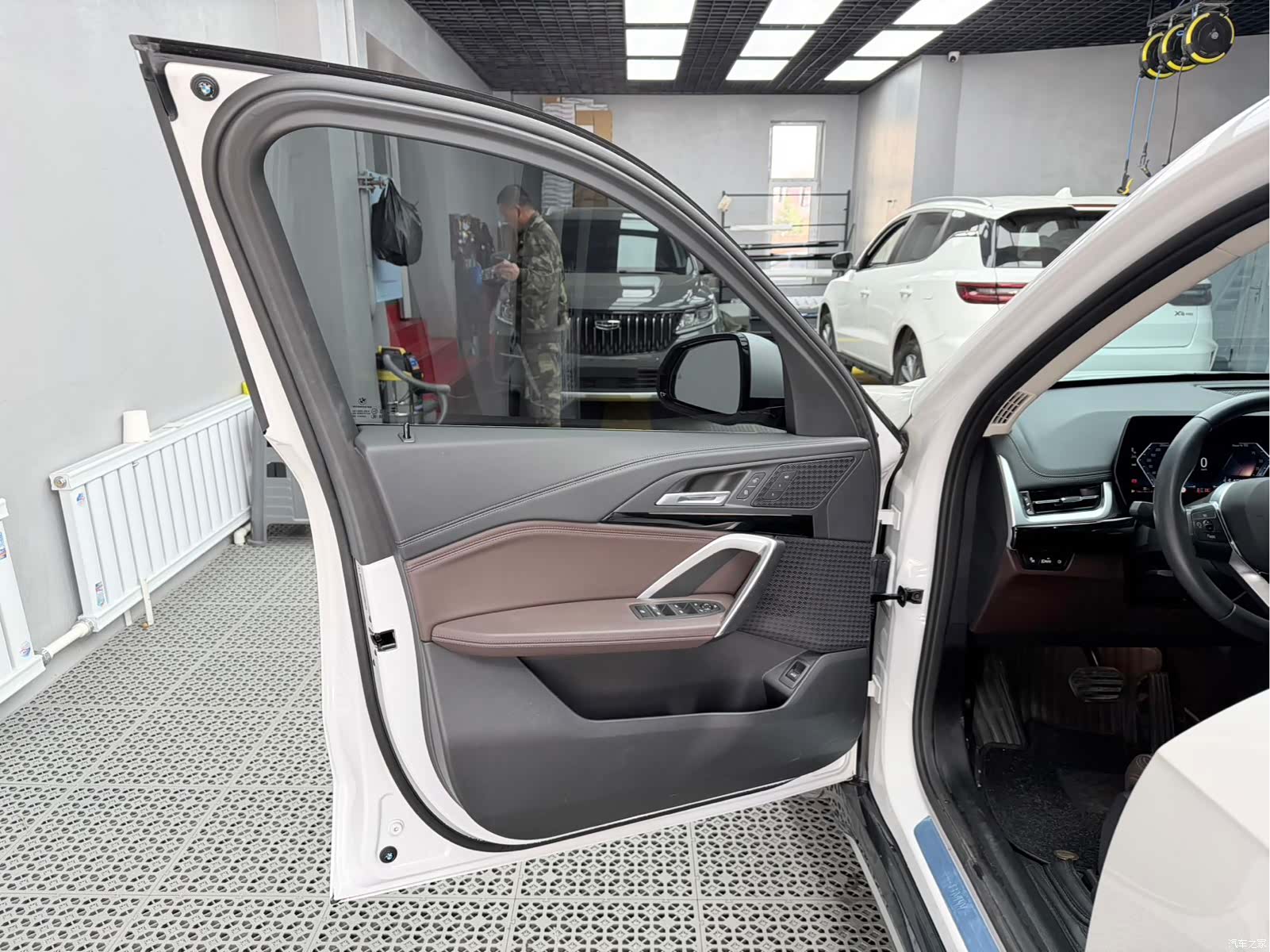 BMW X1, 2023 16