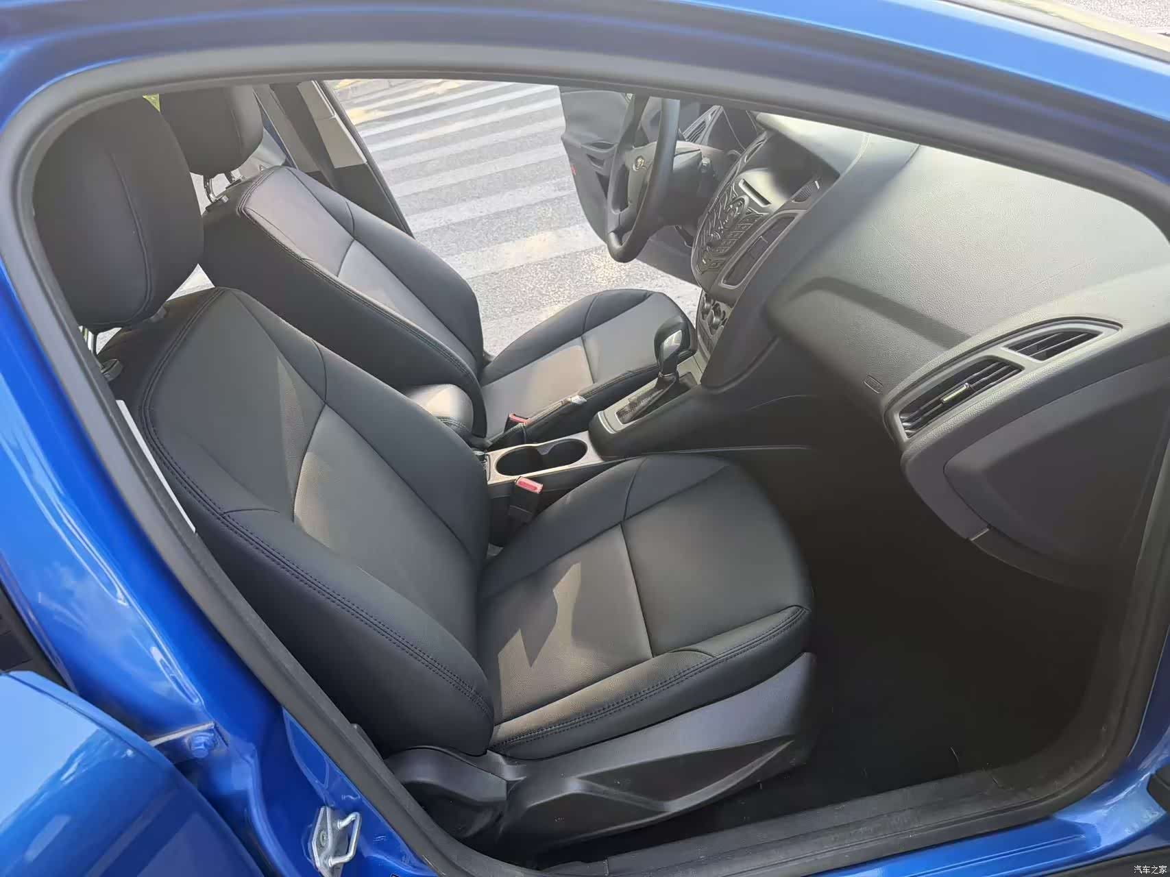 Ford Focus, 2013 11
