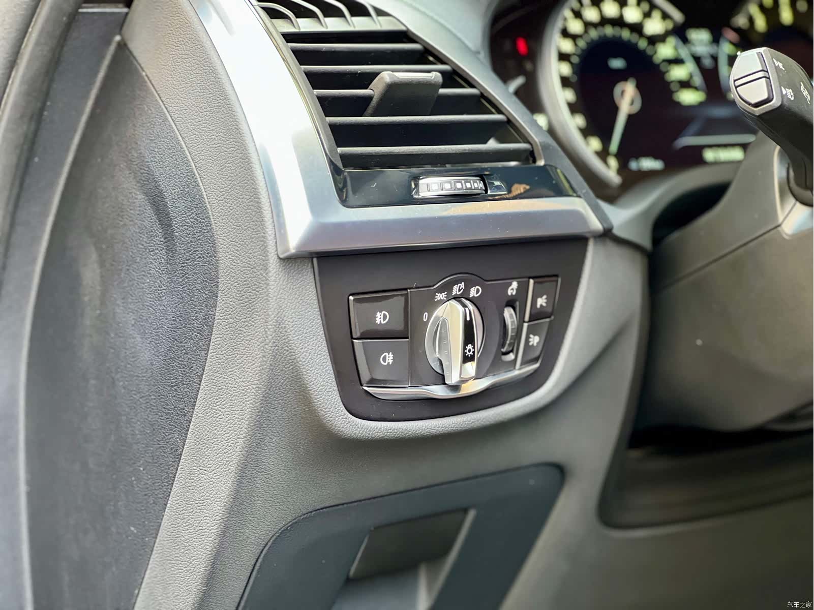 BMW X3, 2019 21