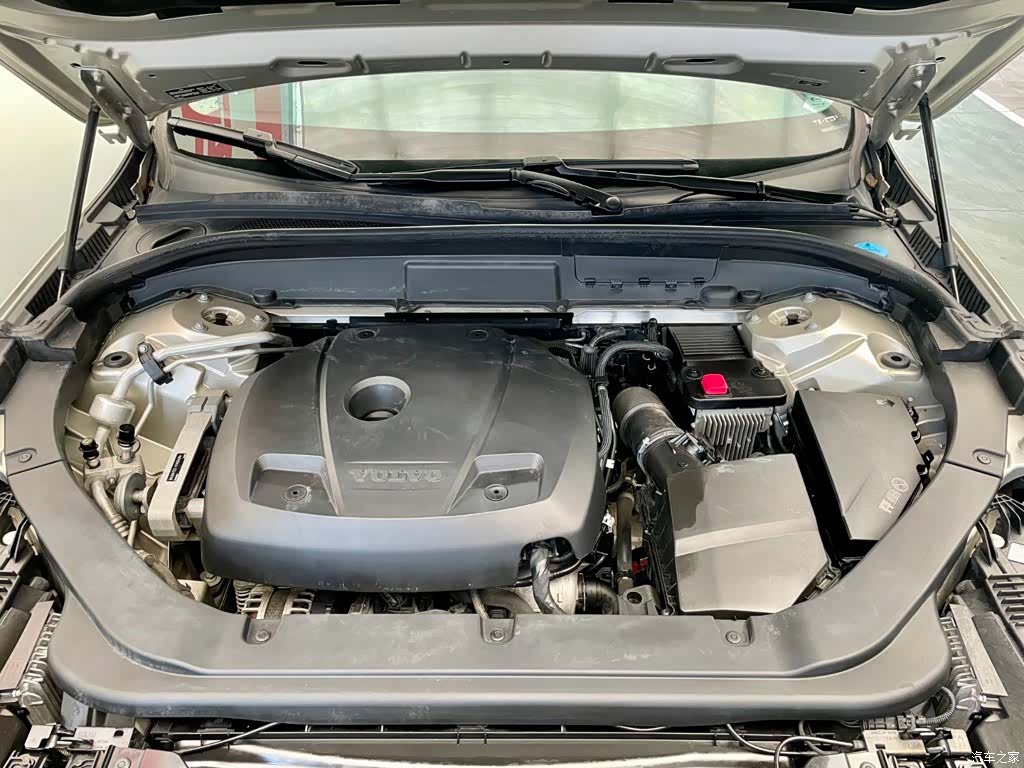 Volvo XC60, 2019 20
