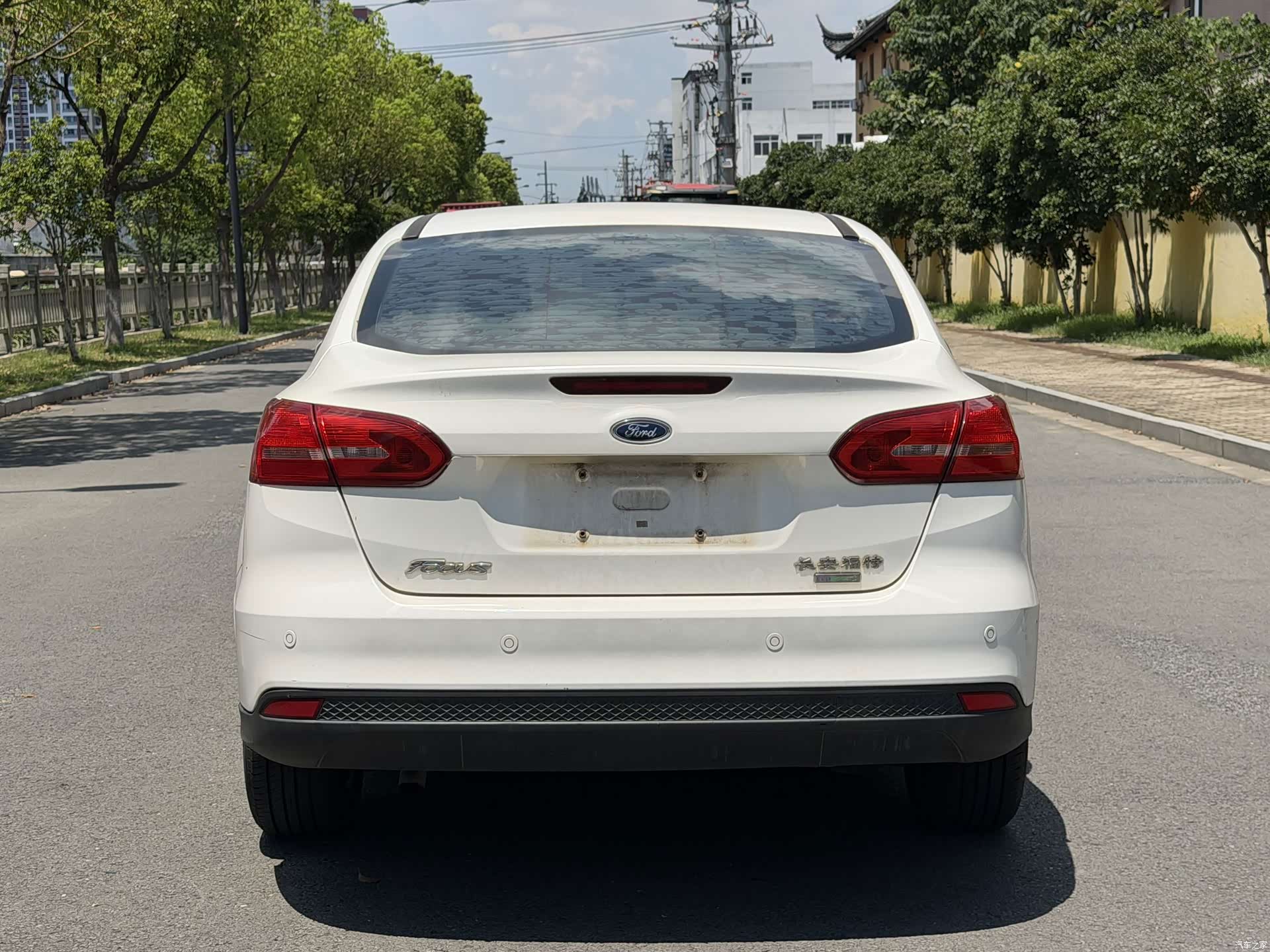 Ford Focus, 2016 8