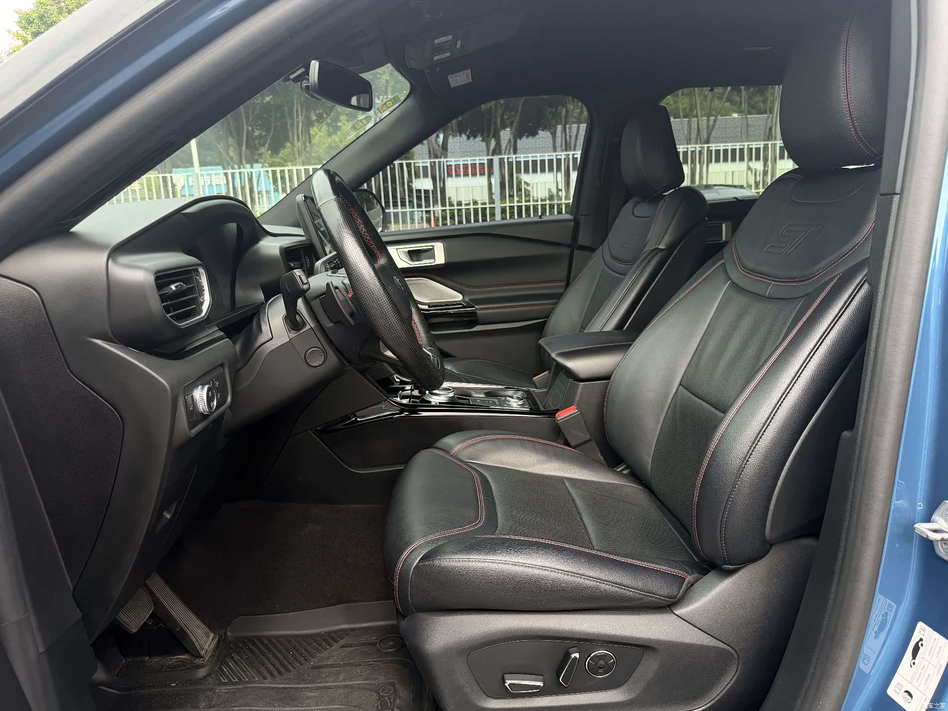 Ford Explorer, 2020 9