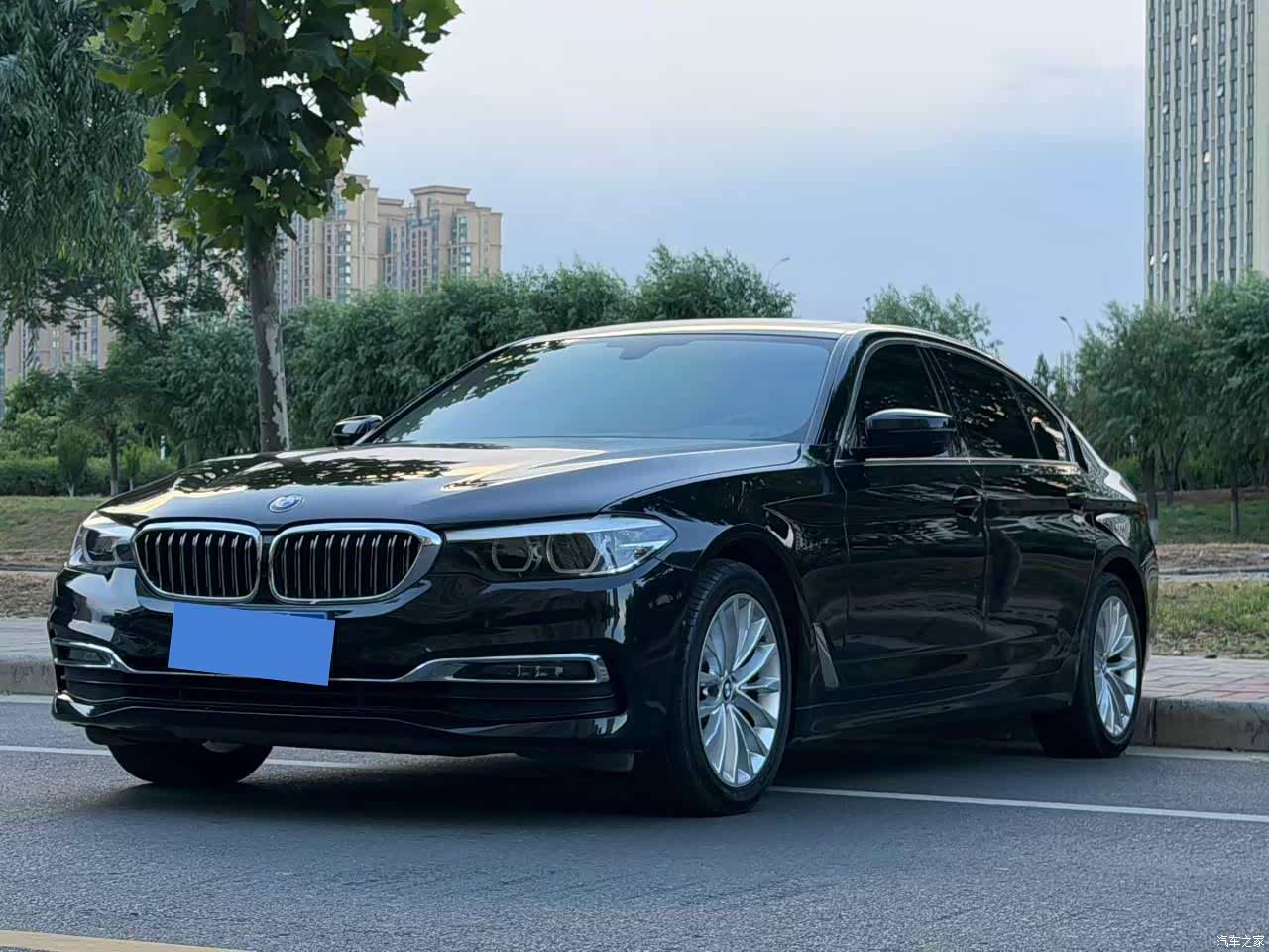 BMW 5 Series, 2019 1