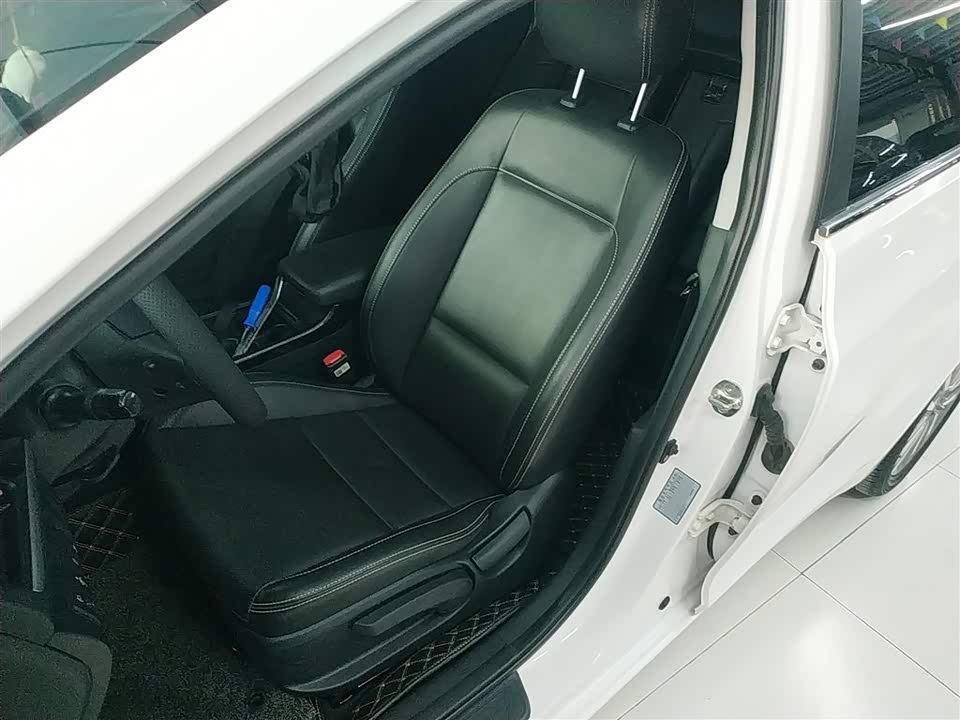 Hyundai Name picture