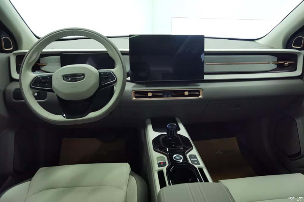 Geely Icon, 2026 12