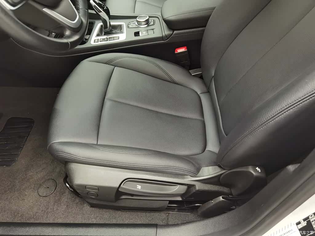 BMW 1 Series, 2022 20