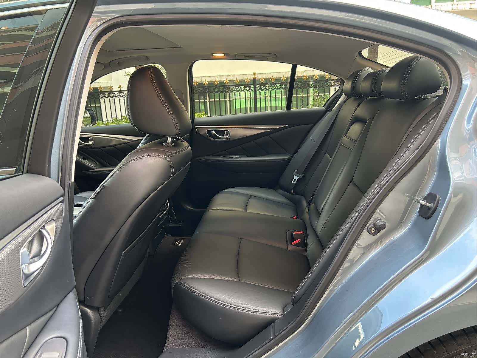 Infiniti Q50, 2014 11