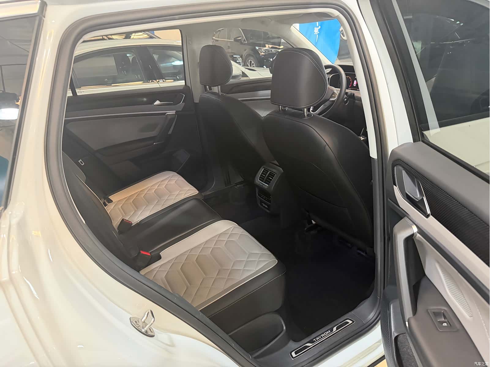 Volkswagen Tayron, 2024 11