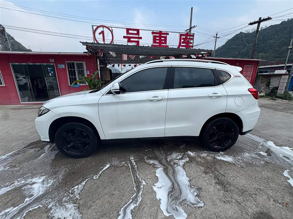 Haval H2