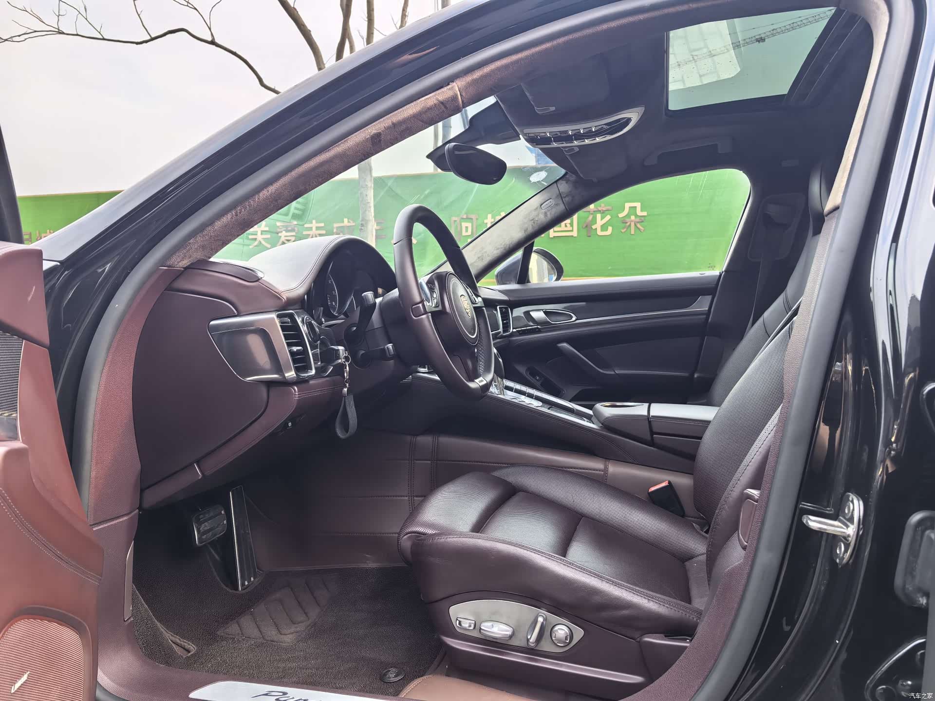 Porsche Panamera, 2012 4