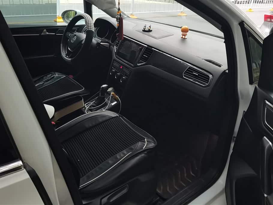 Volkswagen Golf*Jiayu