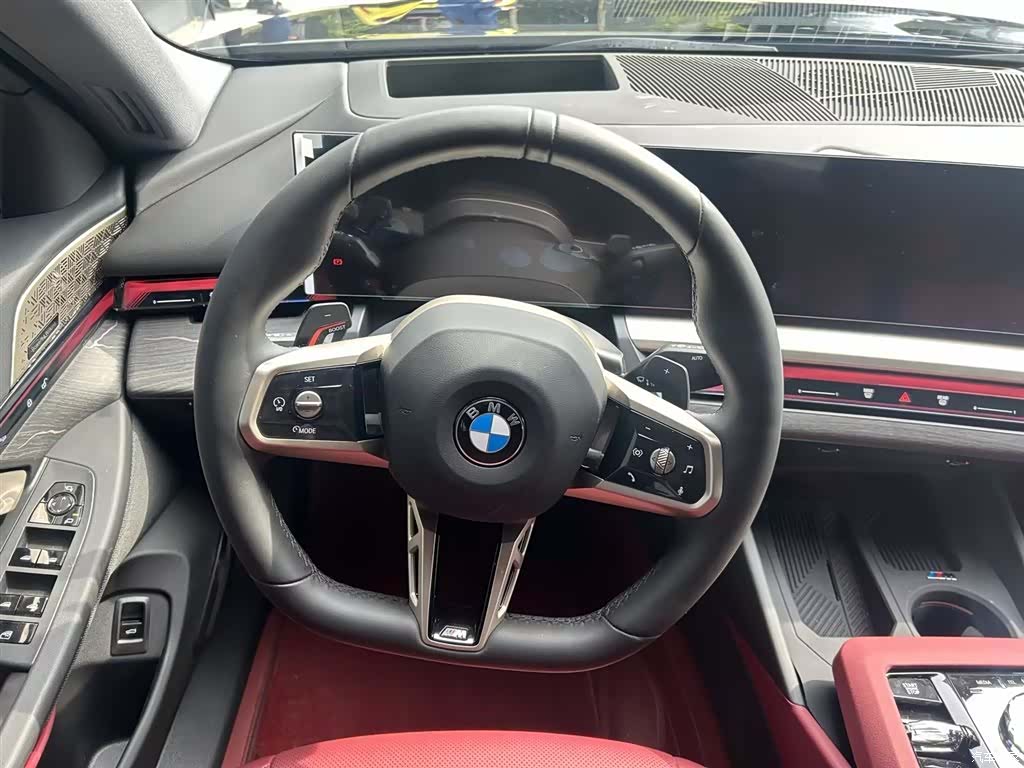 BMW 5 Series, 2025 9
