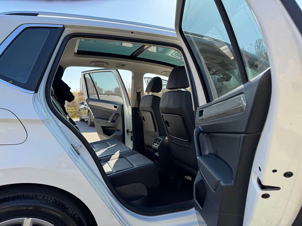 Volkswagen Golf*Jiayu