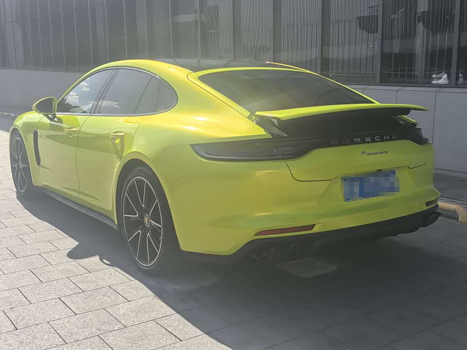 Porsche Panamera