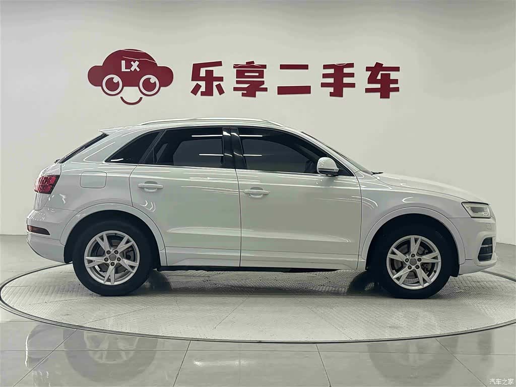 Audi Q3, 2018 6
