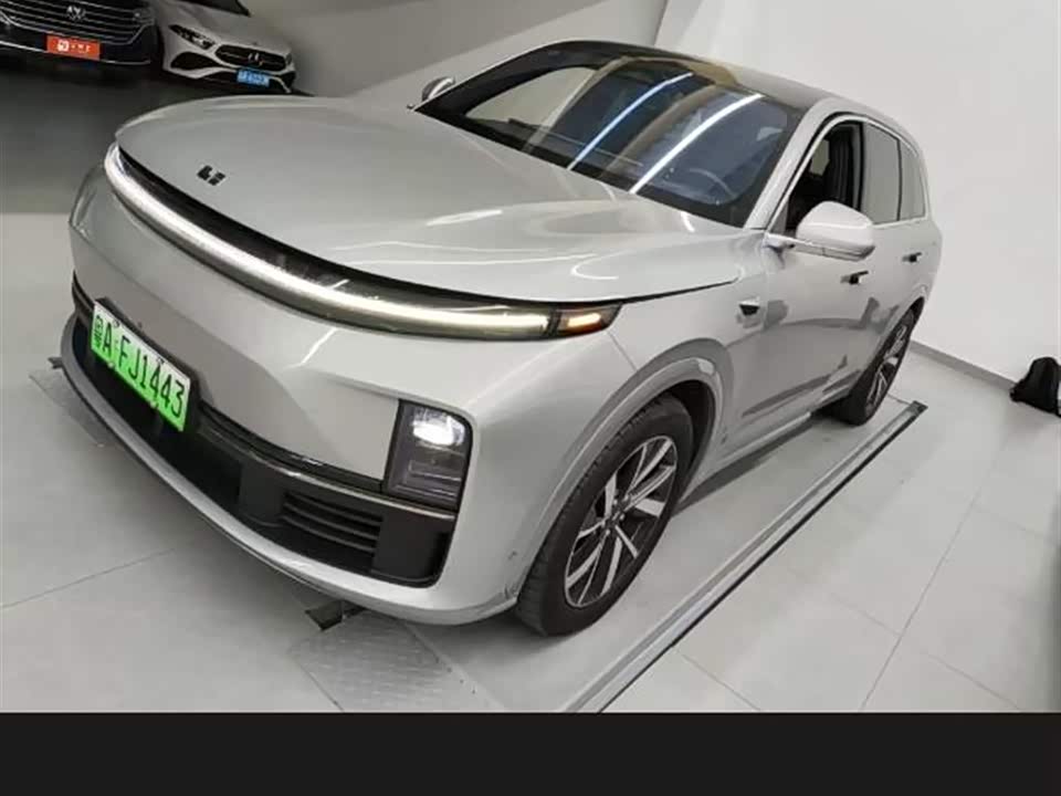 Li Auto Ideal L7