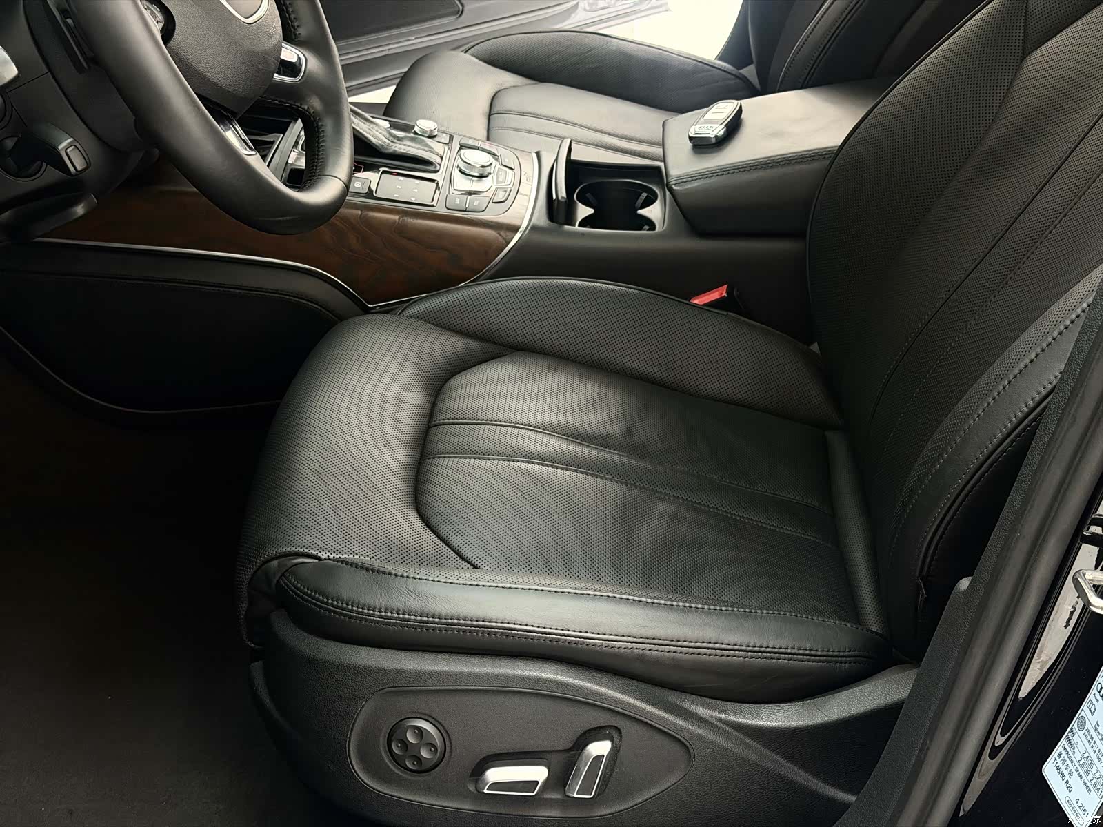 Audi A6L, 2016 16
