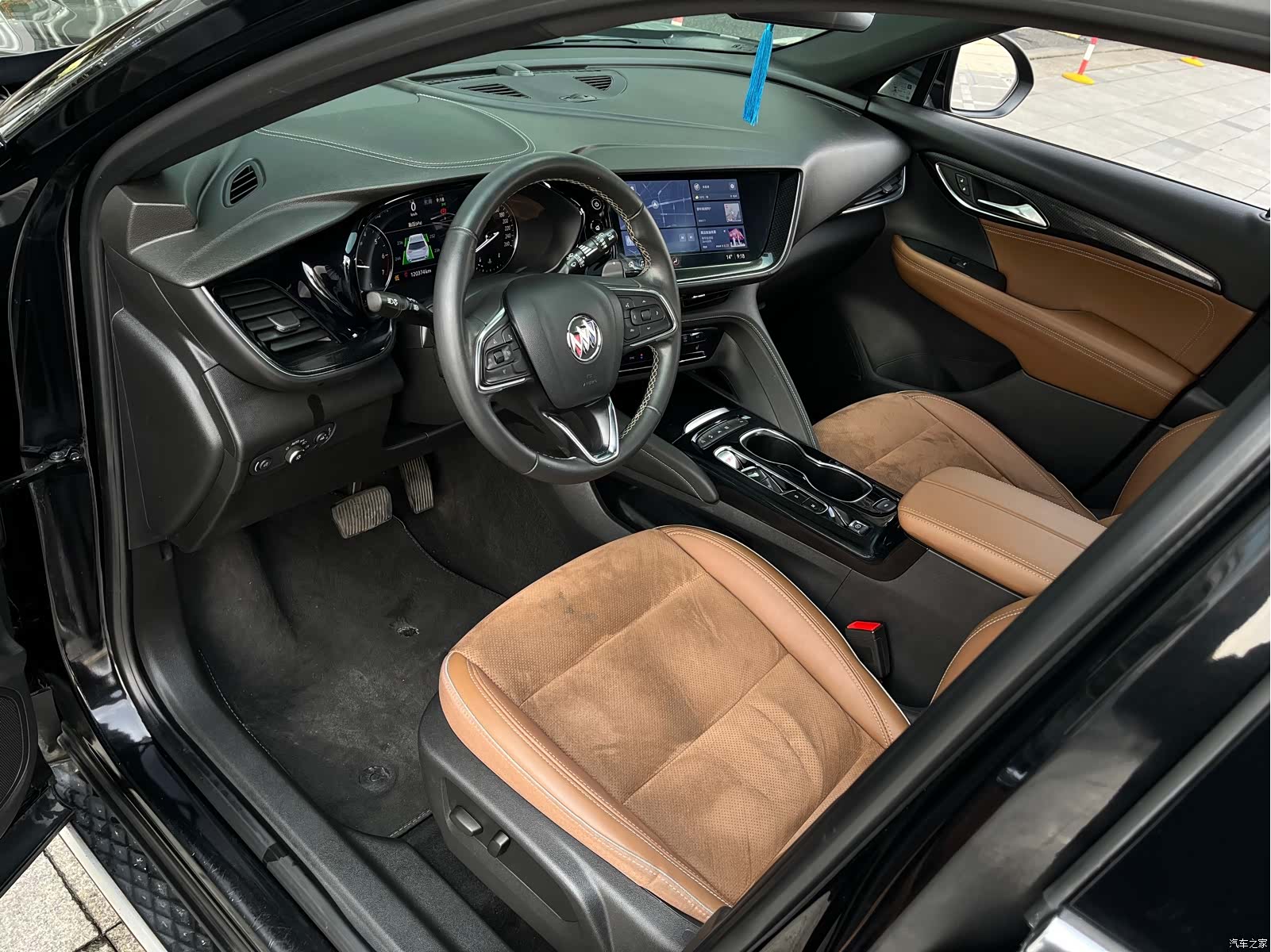Buick Envision, 2021 10