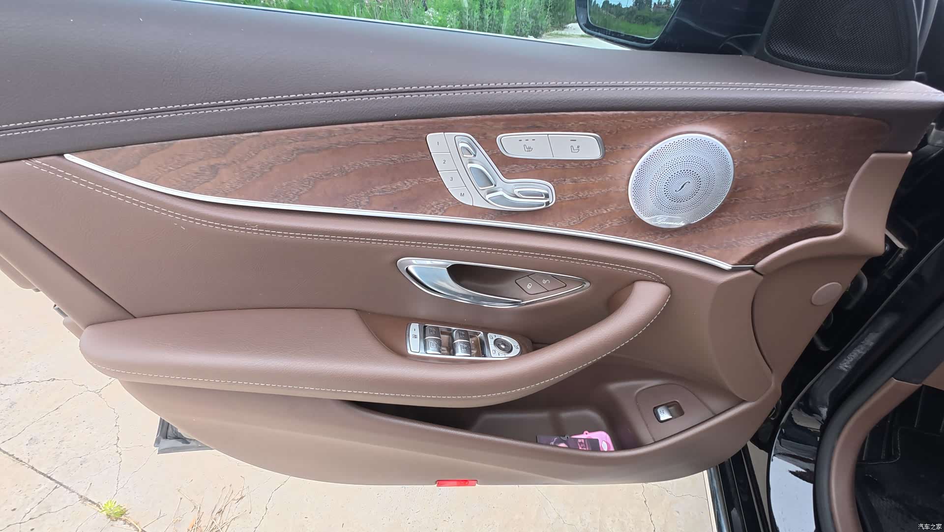 Mercedes-Benz E-Class, 2019 10