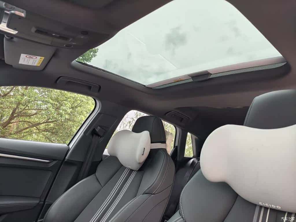 Audi A3, 2023 все фото