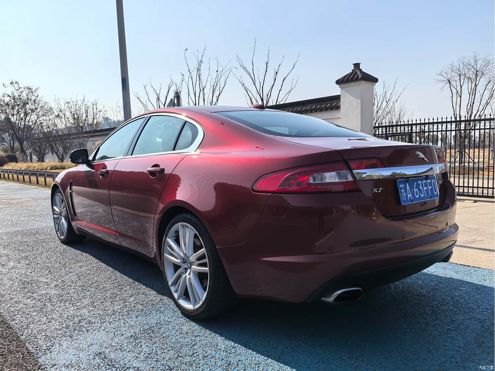 Jaguar XF, 2013 все фото