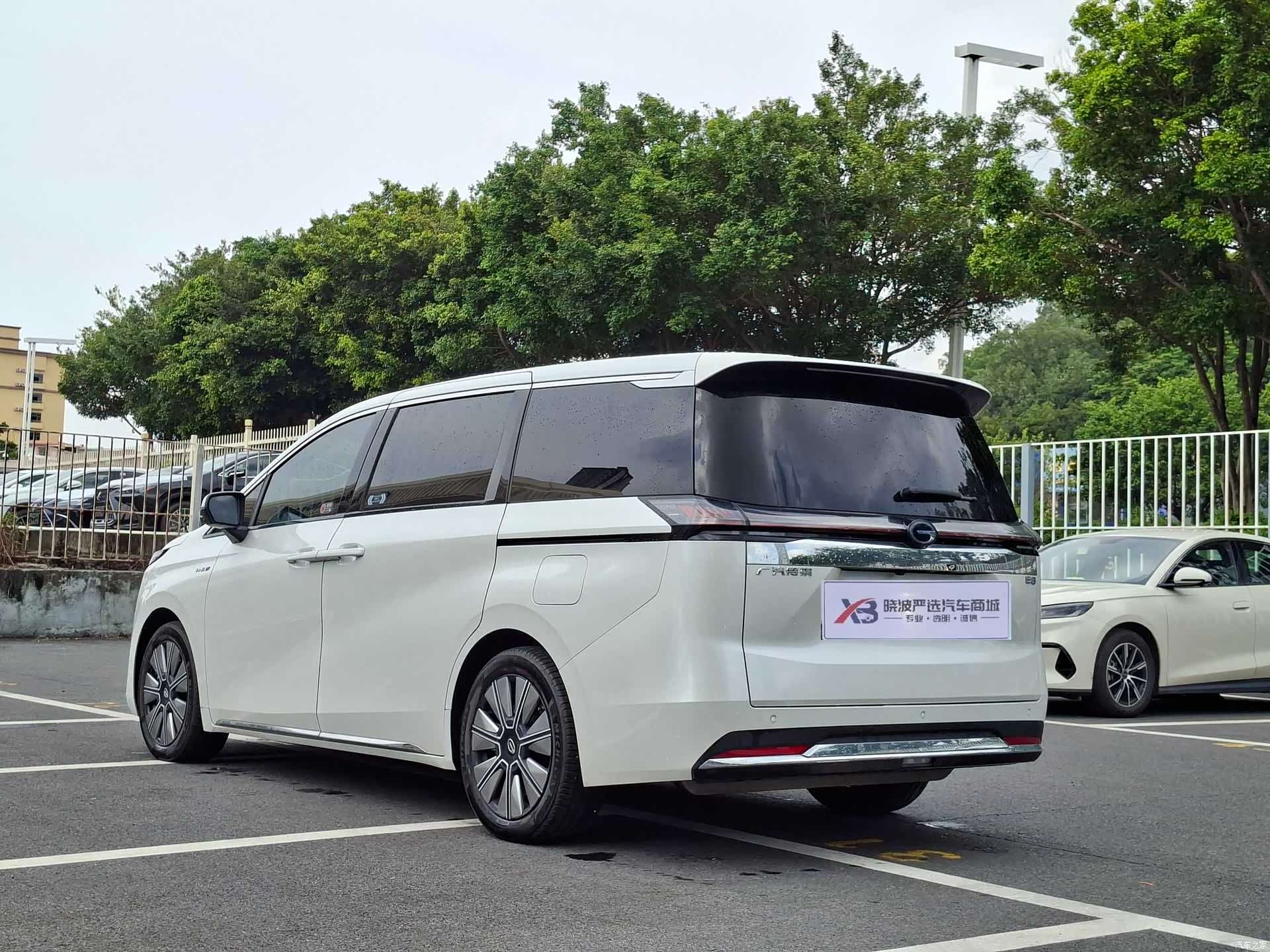 Trumpchi E8, 2024 4