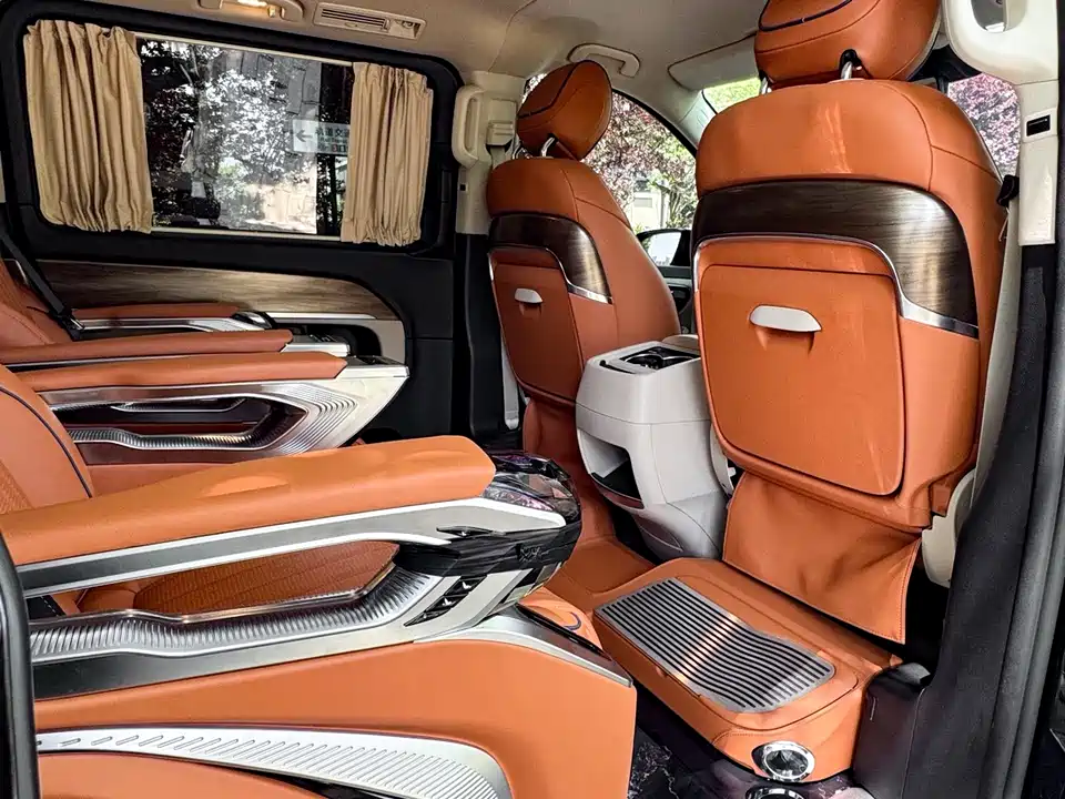 Mercedes-Benz V-class