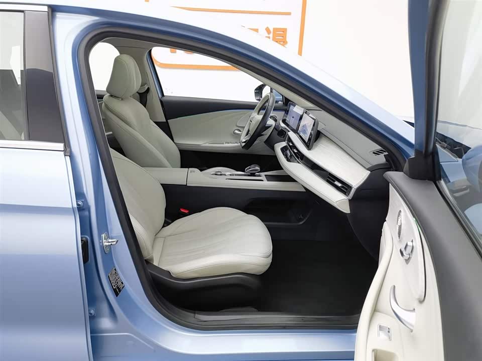 Chery Fulwin Fengyun A8