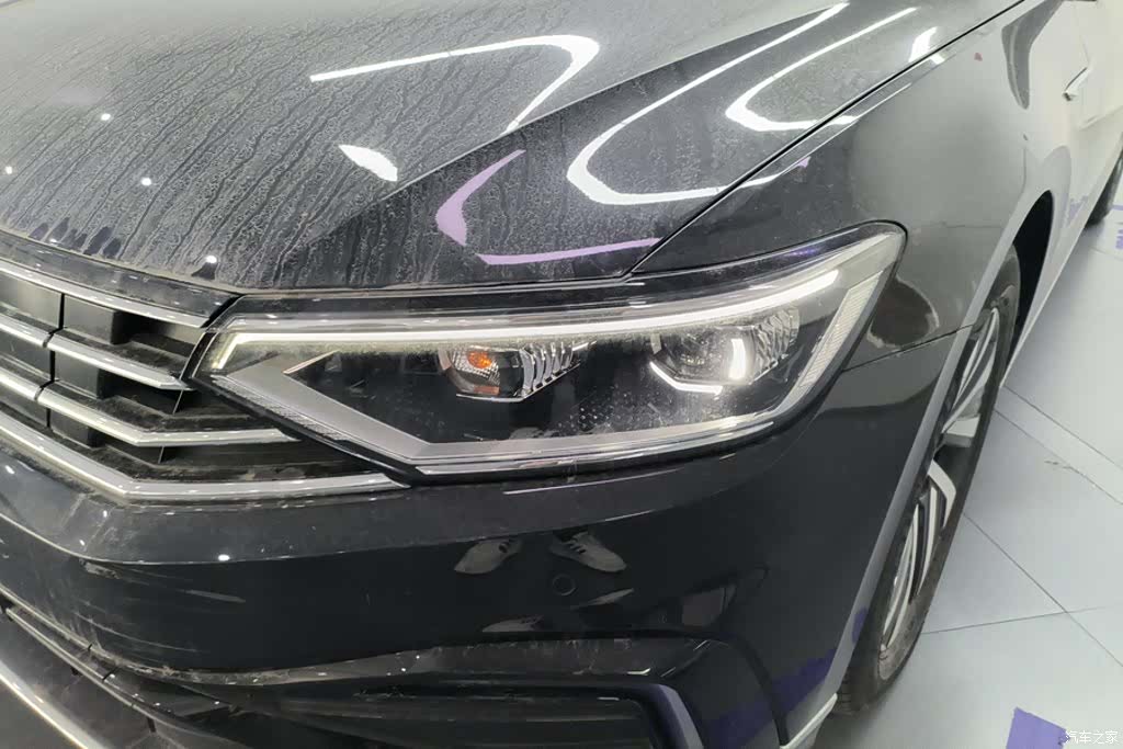 Volkswagen Magotan, 2023 все фото