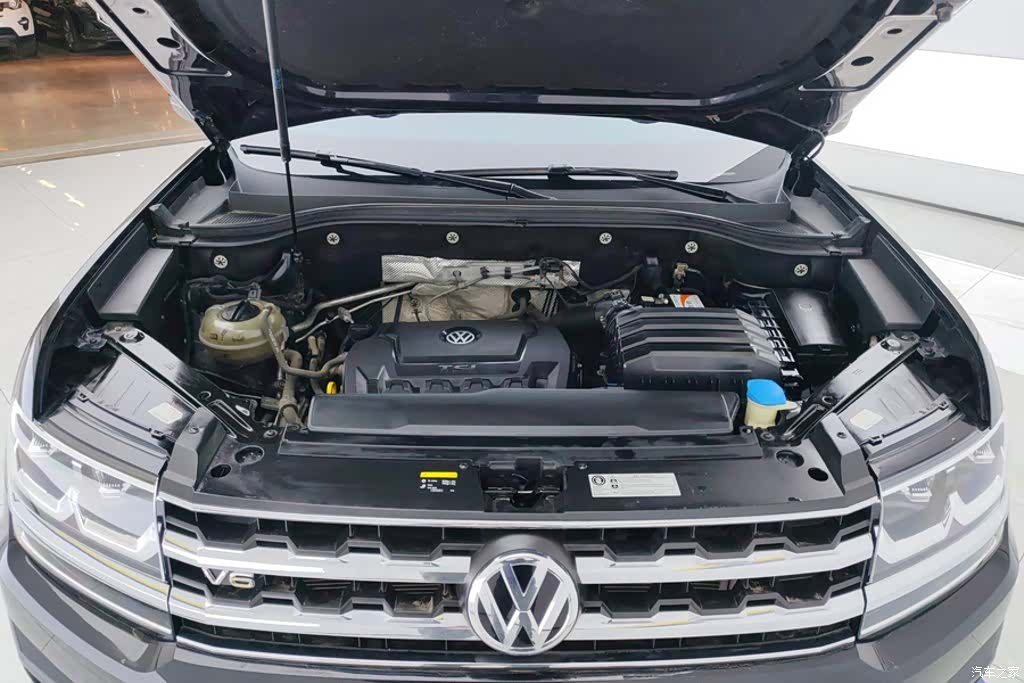 Volkswagen Teramont, 2019 10