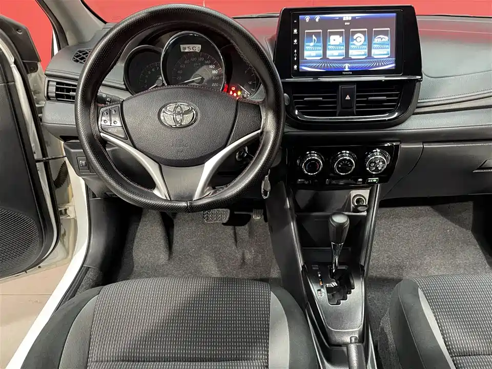 Toyota Vios FS