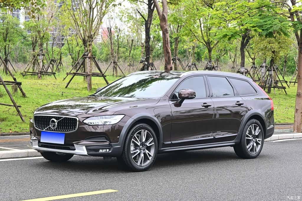 Volvo V90, 2018 1