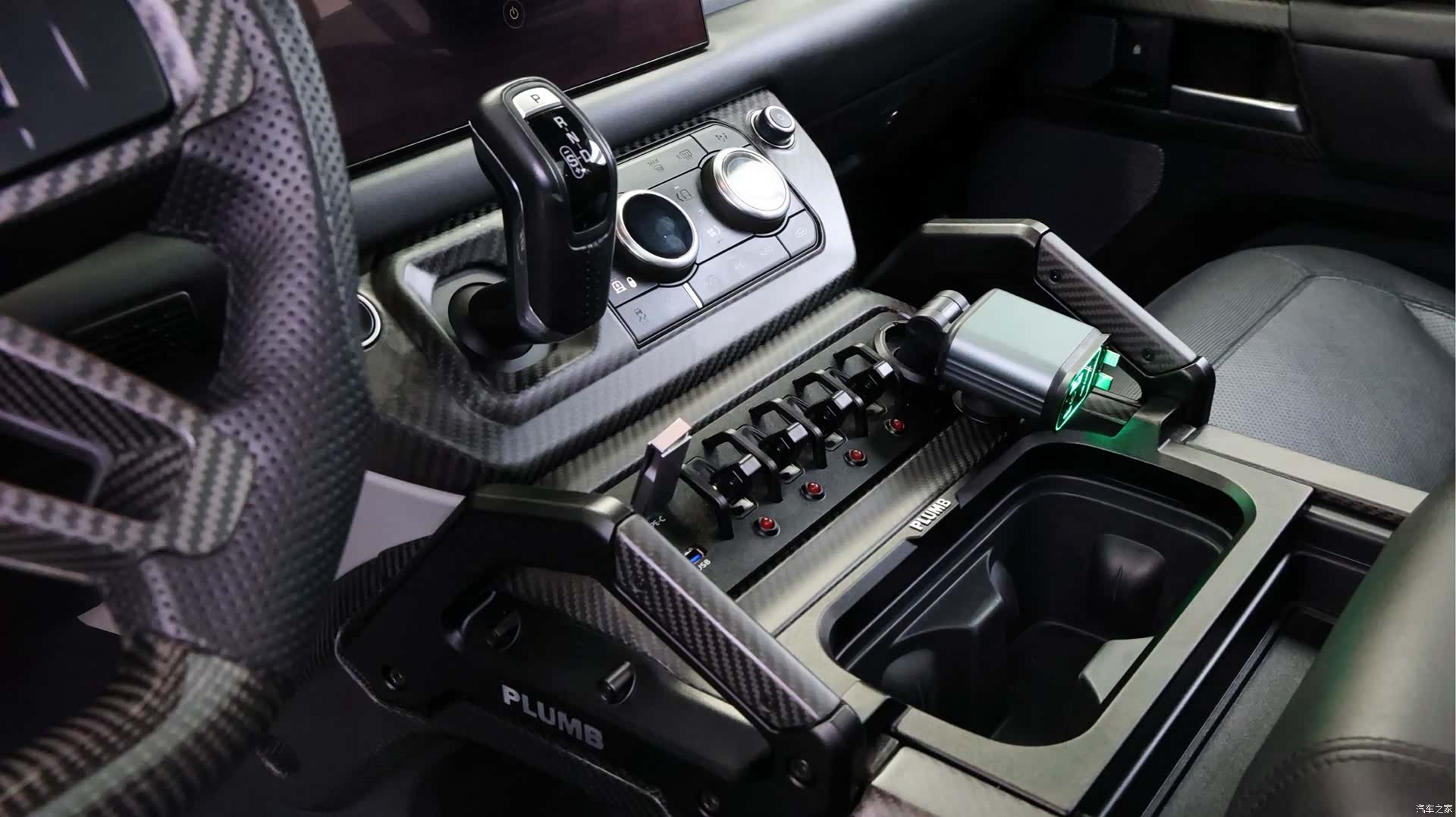 Land Rover Defender, 2022 13