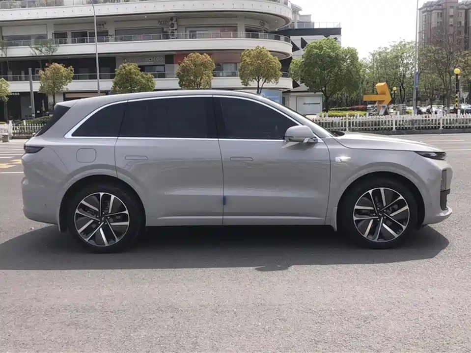 Li Auto Ideal L6
