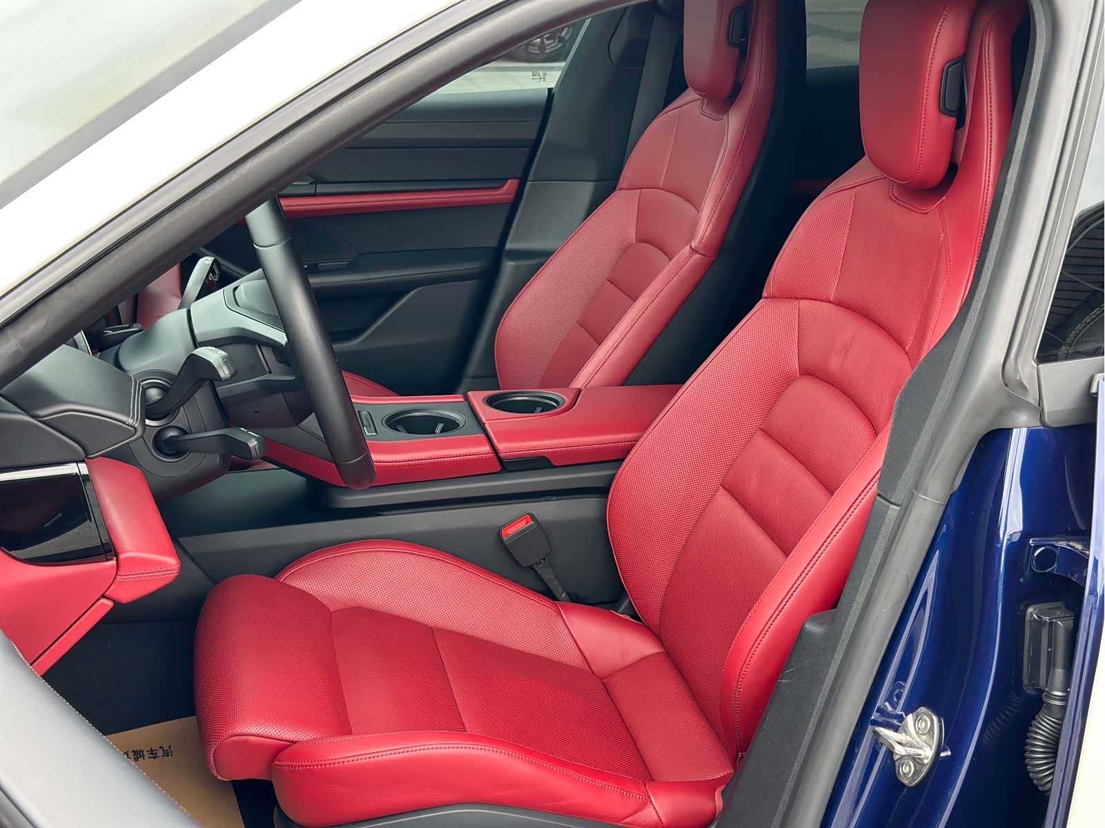 Porsche Taycan, 2021 14