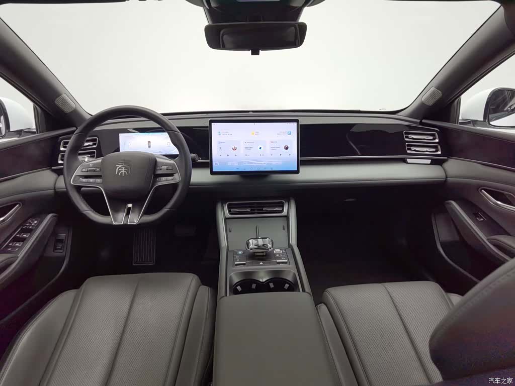 BYD Qin, 2025 все фото