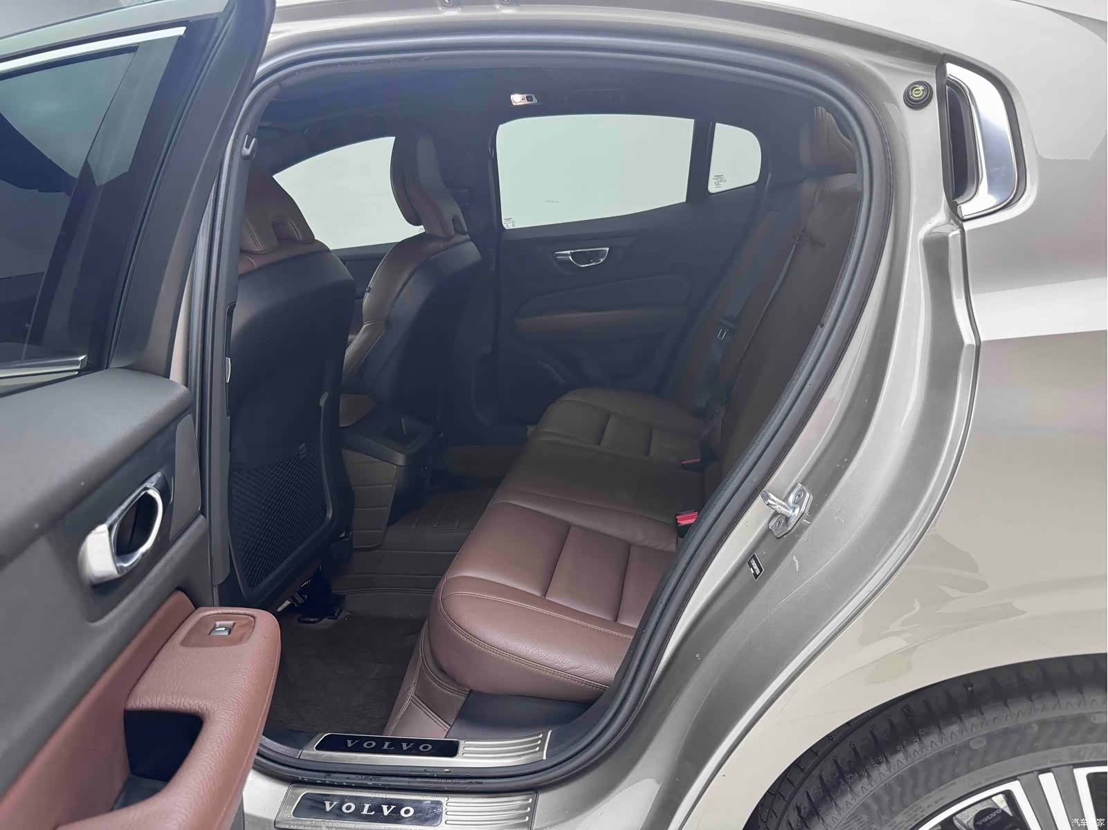 Volvo S60, 2022 9