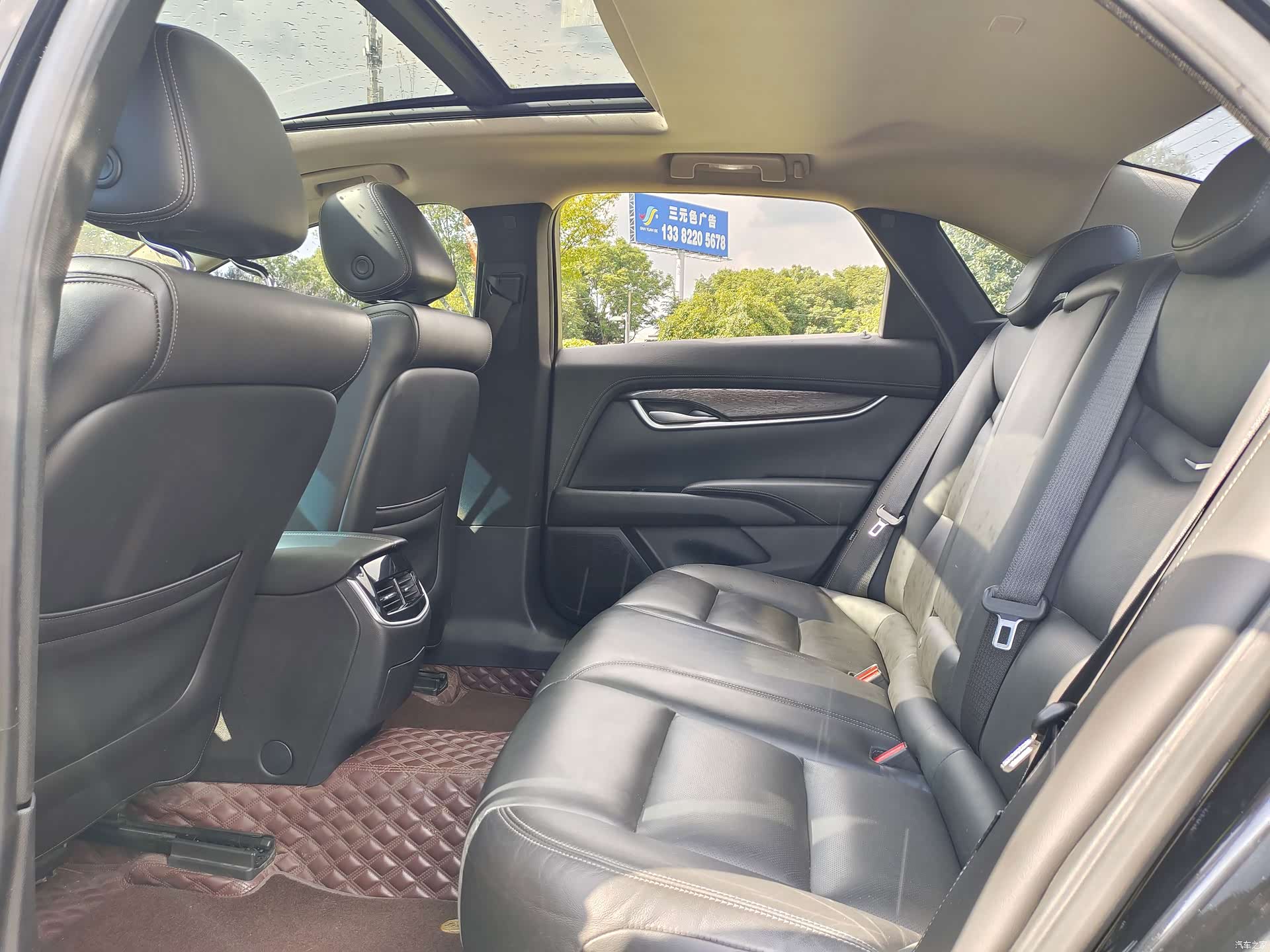 Cadillac XTS, 2017 9