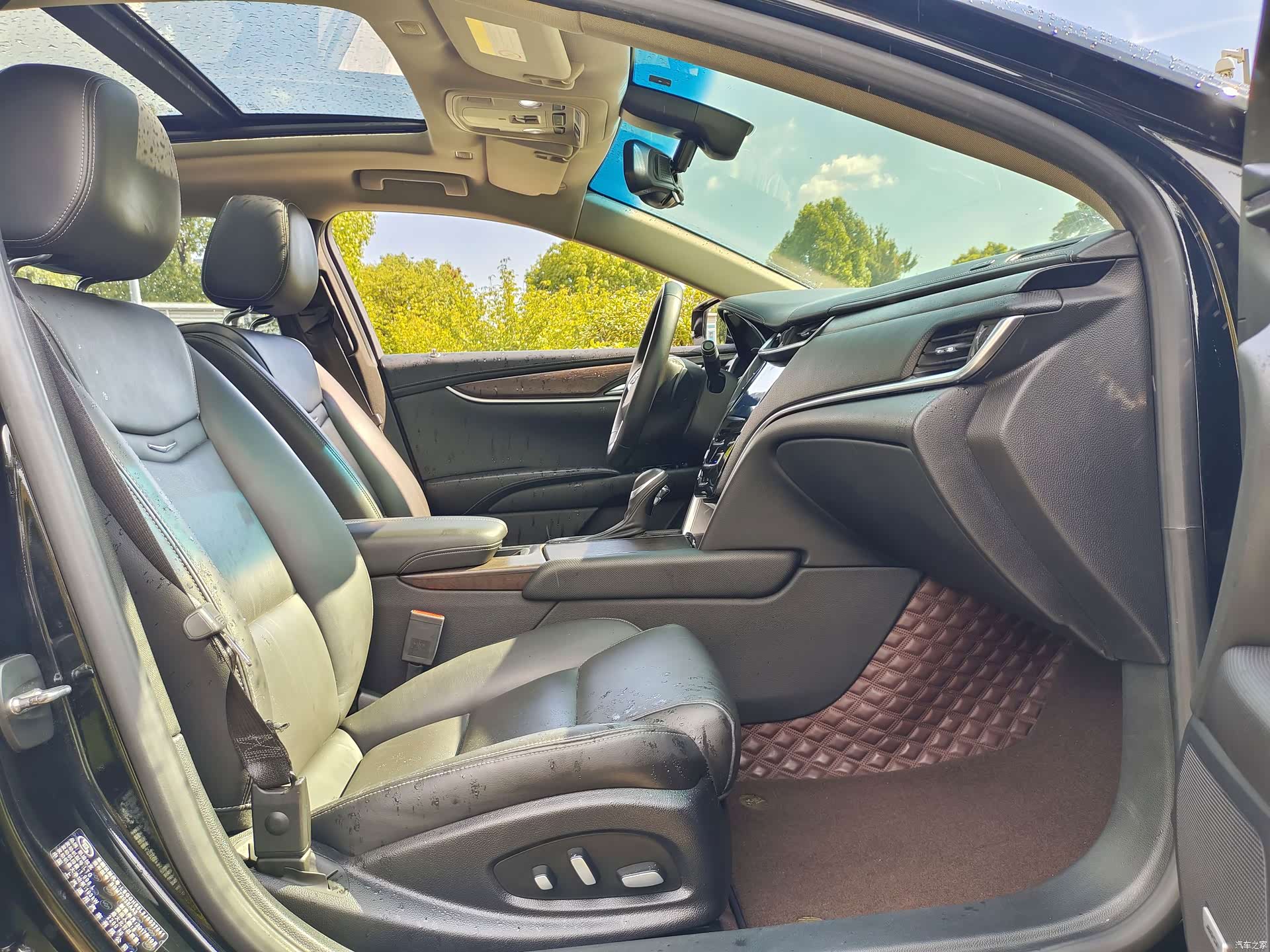 Cadillac XTS, 2017 13