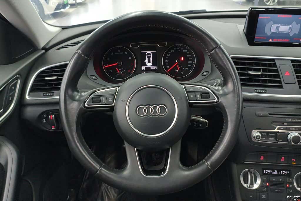 Audi Q3, 2014 15
