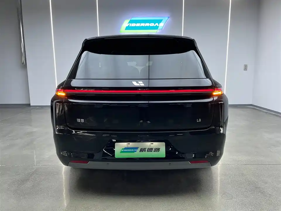 Li Auto Ideal L8