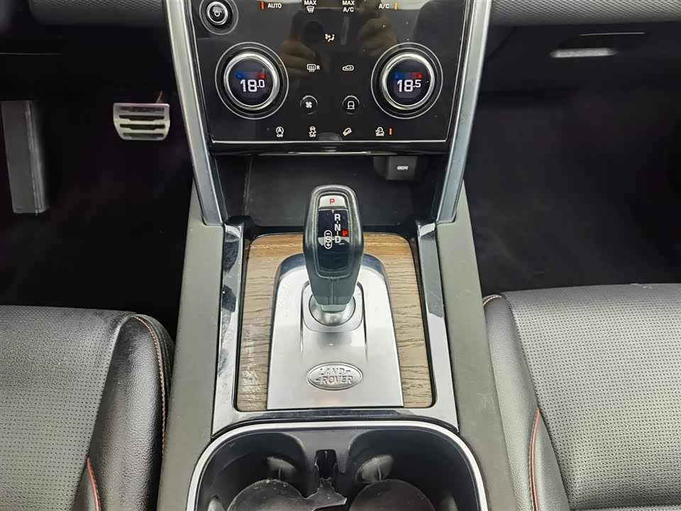 Land Rover Discover sports