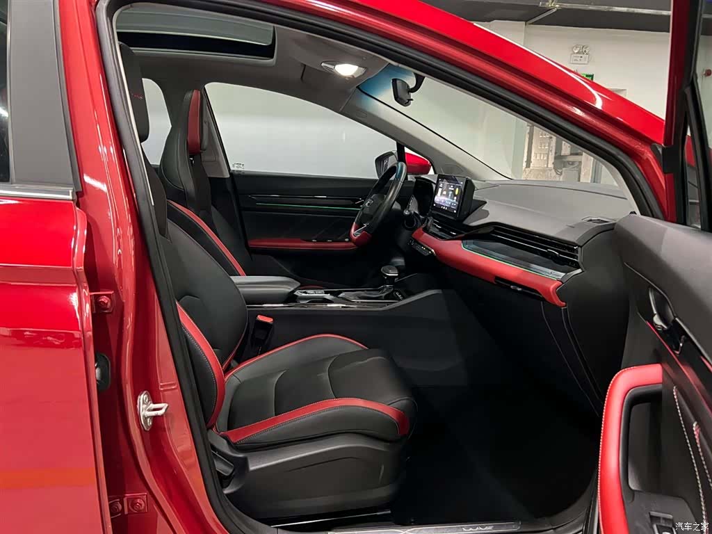 Geely Emgrand, 2022 17