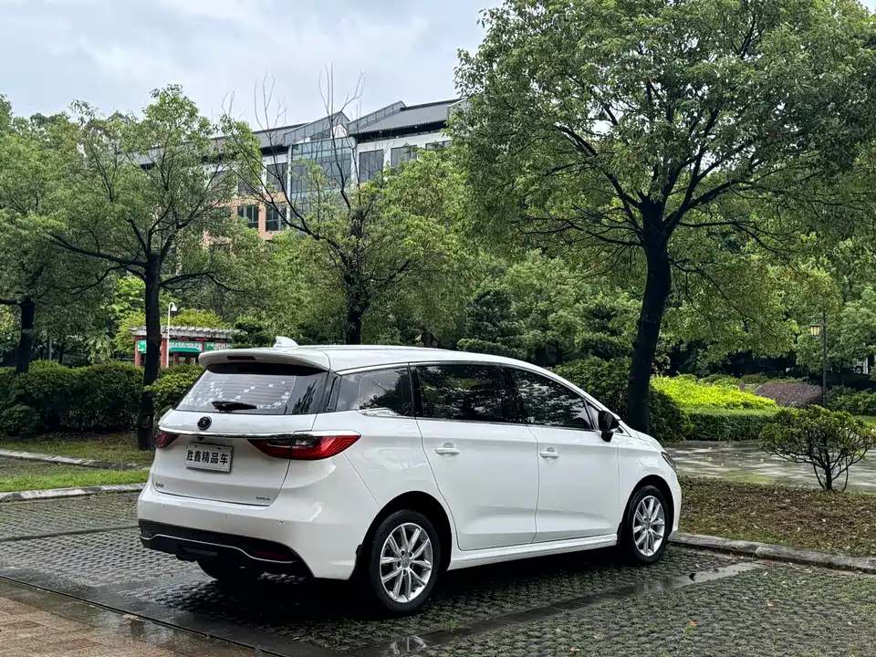 BYD Song MAX
