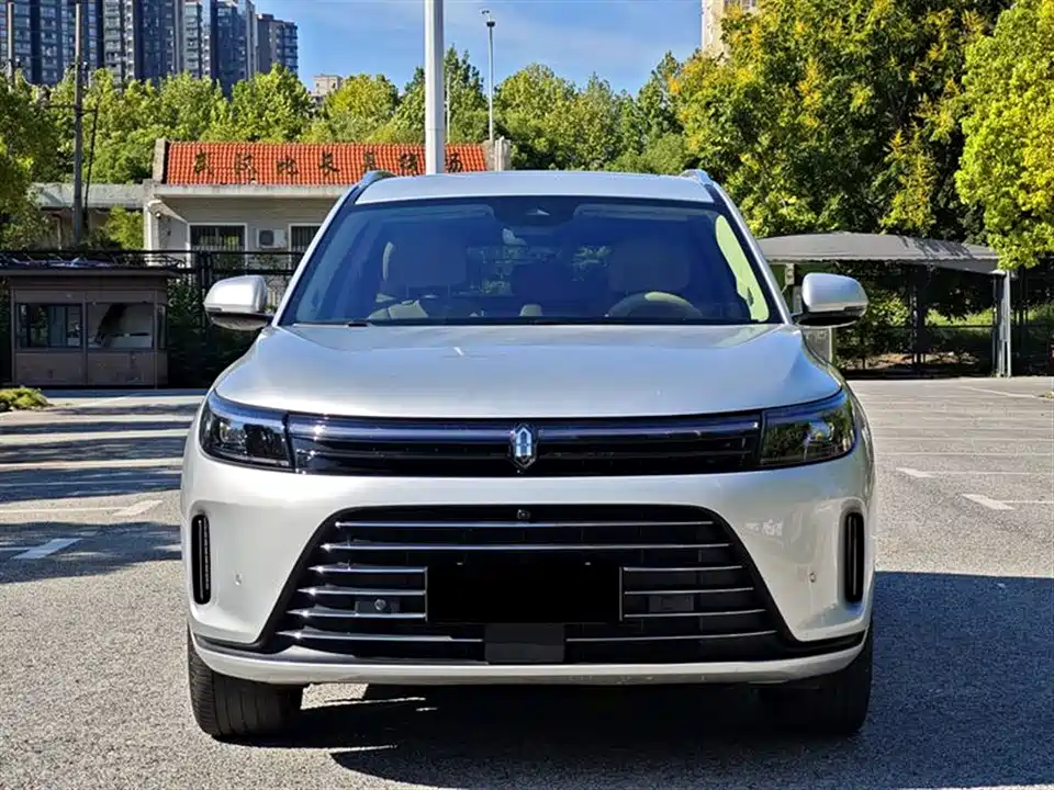 AITO Ask the world M7