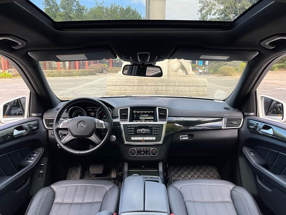 Mercedes-Benz GL grade