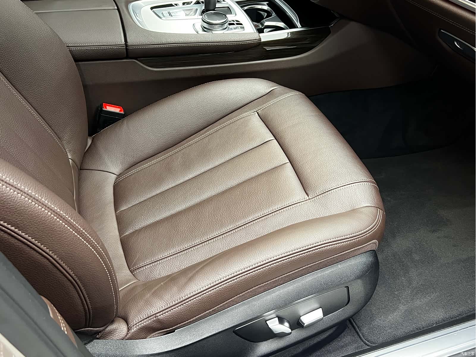 BMW 7 Series, 2019 24